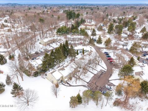 13 Raleigh Drive Halfmoon NY 12065