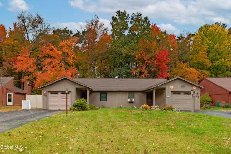 65 Arrow Wood Place Malta NY 12020