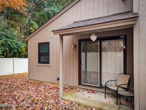 65 Arrow Wood Place Malta NY 12020