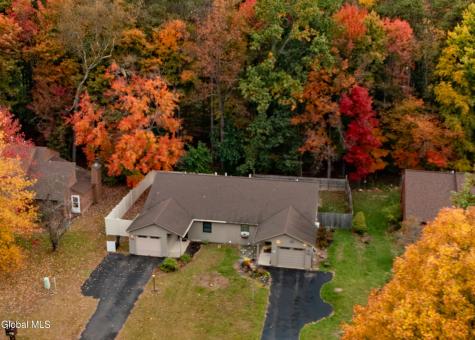 65 Arrow Wood Place Malta NY 12020