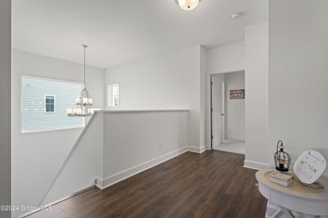 17 Wardley Circle Cohoes NY 12047