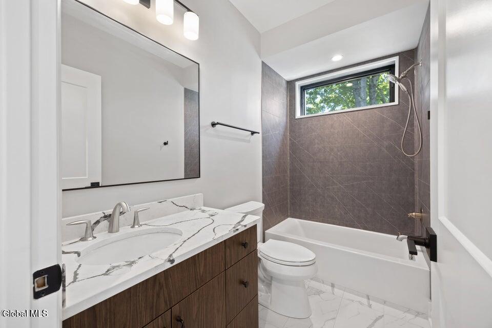 25 Goodman Avenue Bolton Landing NY 12814