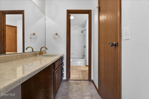 34 Westchester Drive Clifton Park NY 12065