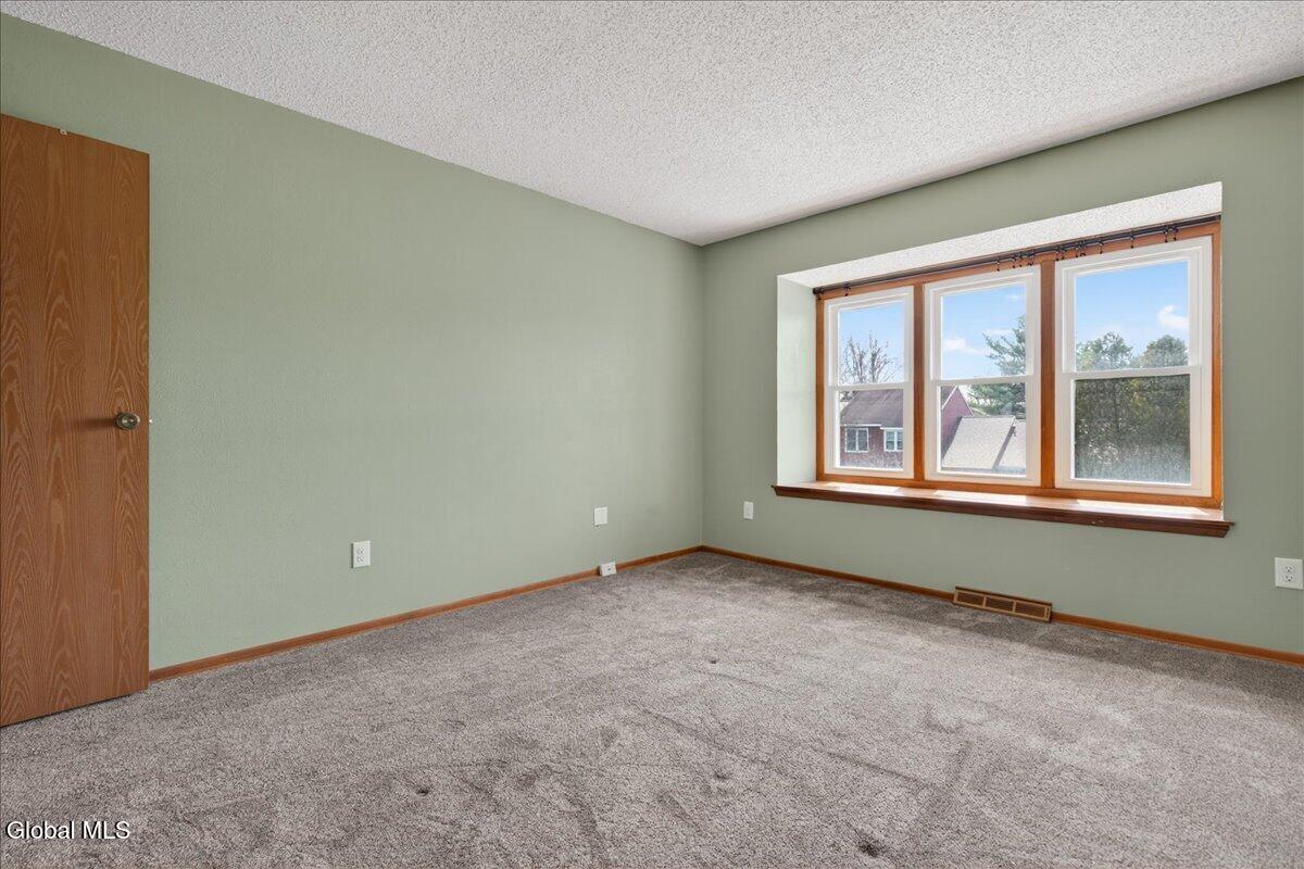 34 Westchester Drive Clifton Park NY 12065