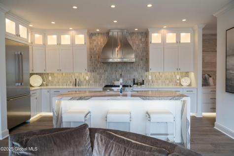 71 Cambridge Way Latham NY 12110