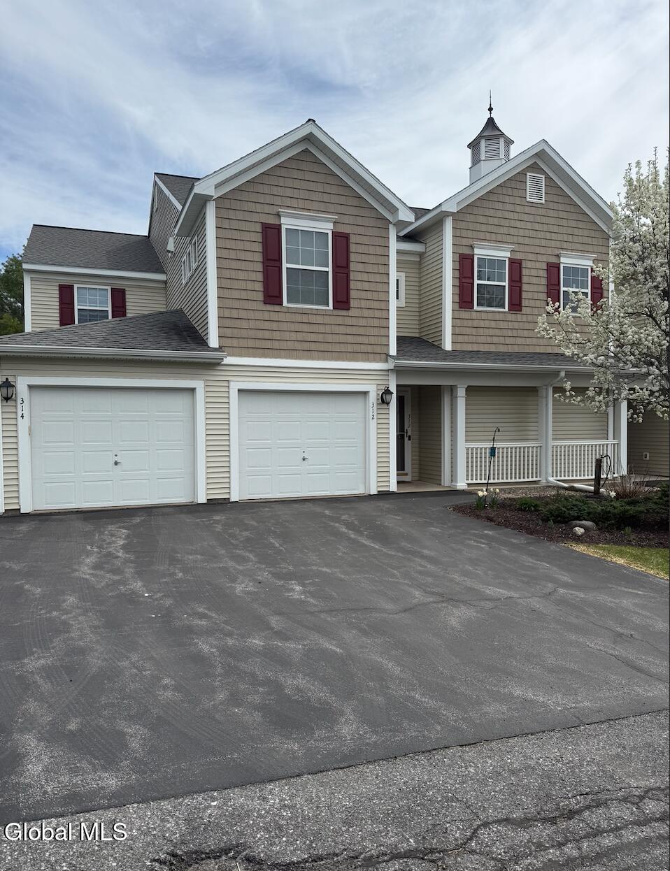 312 Willow Court Amsterdam NY 12010