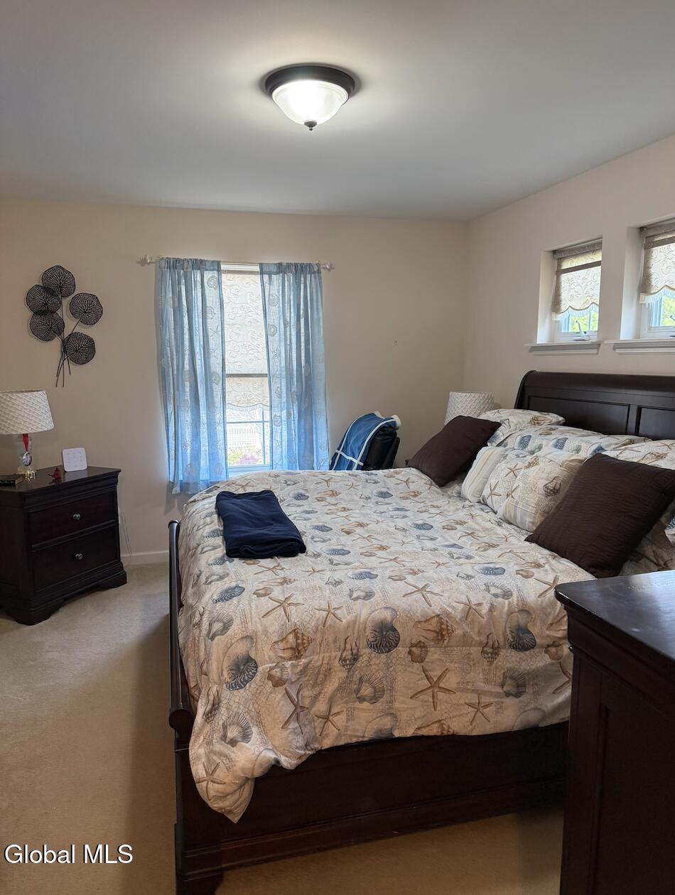 312 Willow Court Amsterdam NY 12010