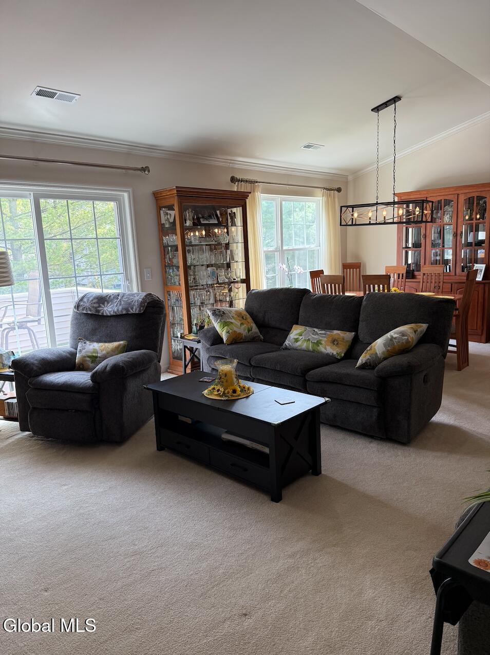 312 Willow Court Amsterdam NY 12010