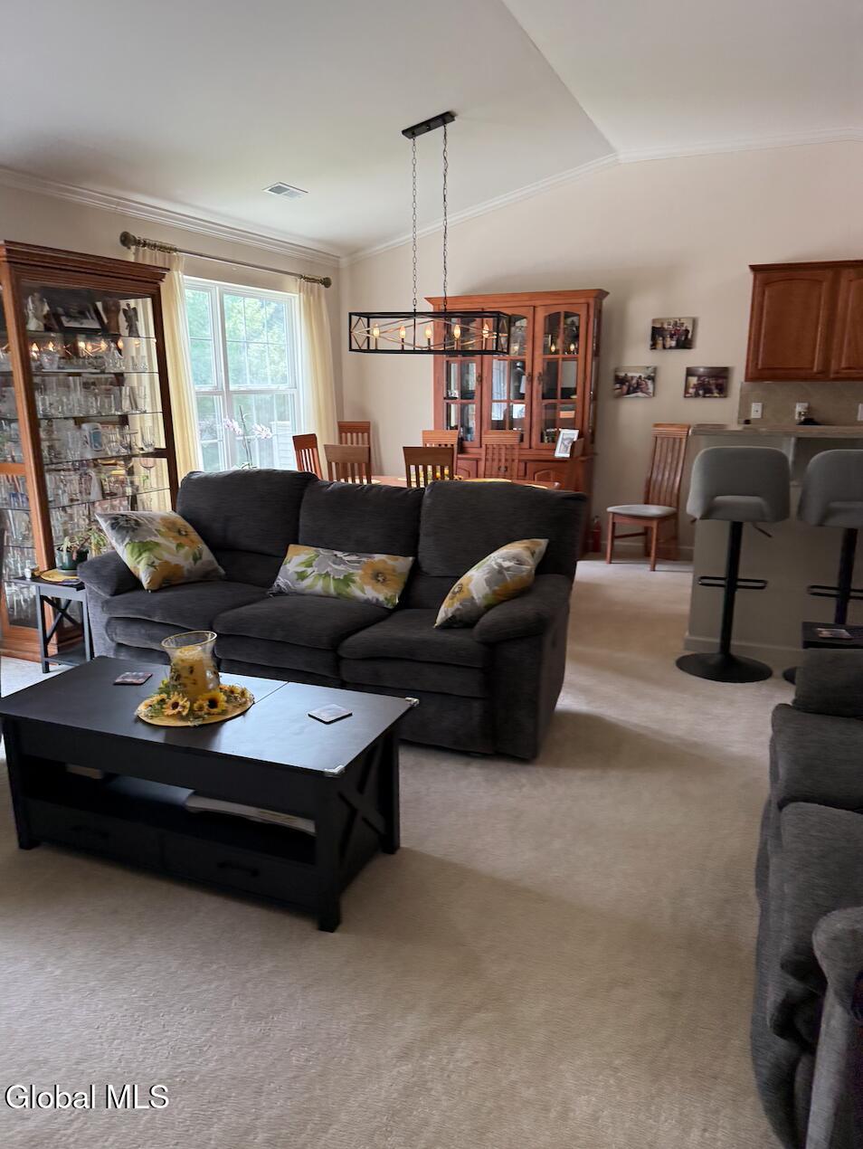 312 Willow Court Amsterdam NY 12010