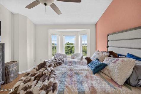 3 Highpointe Drive Troy NY 12182