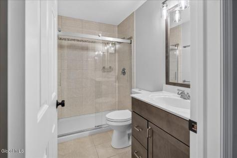 3 Highpointe Drive Troy NY 12182