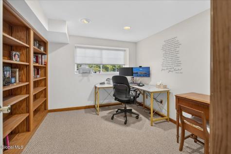 3 Highpointe Drive Troy NY 12182