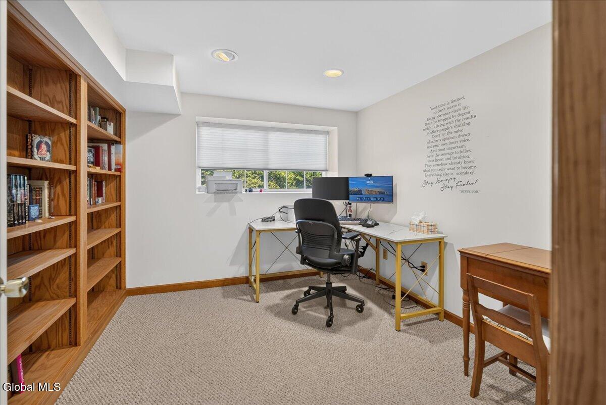3 Highpointe Drive Troy NY 12182