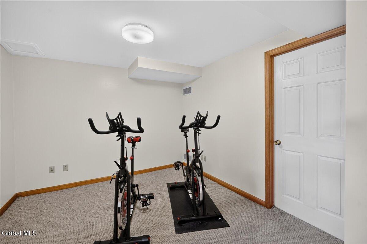 3 Highpointe Drive Troy NY 12182
