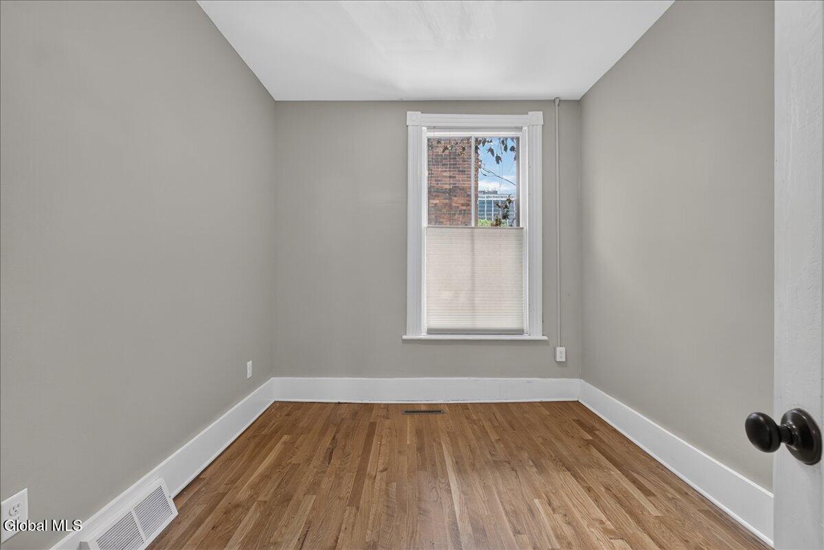 164 Lark Street Albany NY 12210