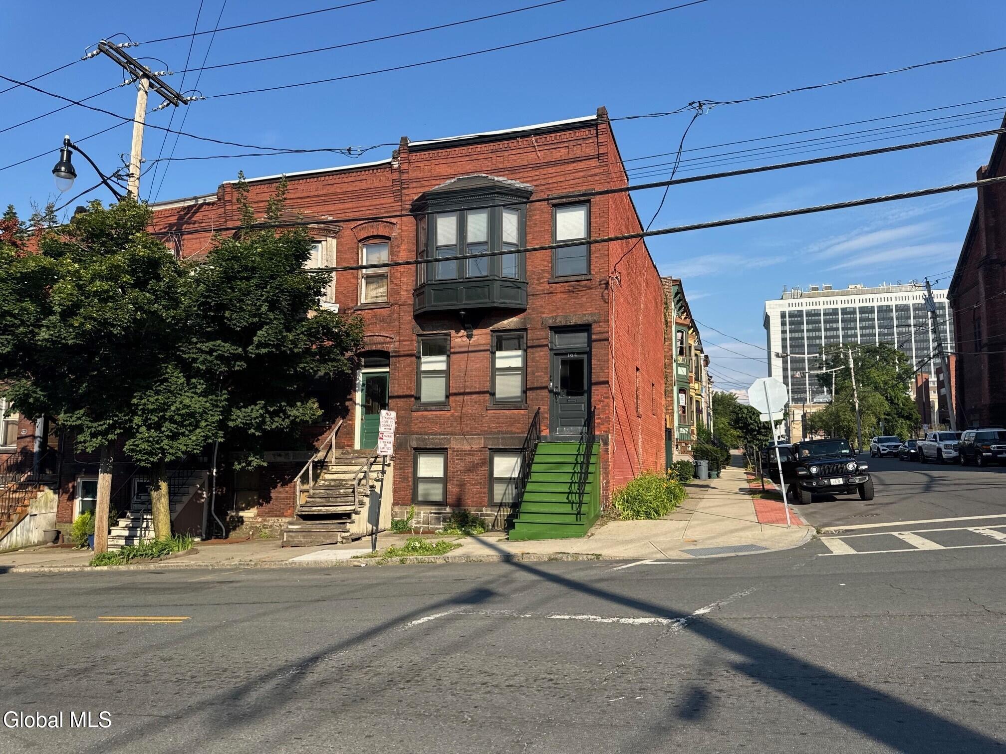 164 Lark Street Albany NY 12210