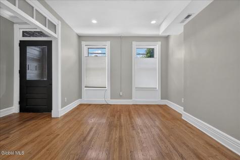 164 Lark Street Albany NY 12210