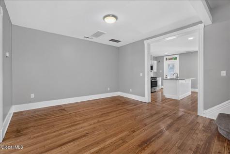 164 Lark Street Albany NY 12210