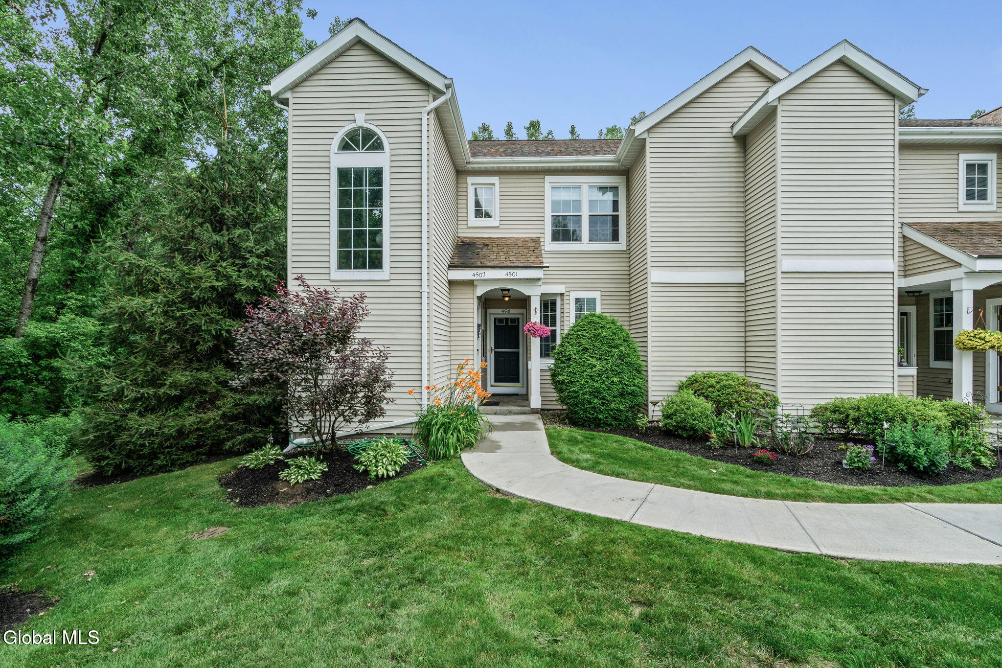4501 S Foxwood Drive Clifton Park NY 12065