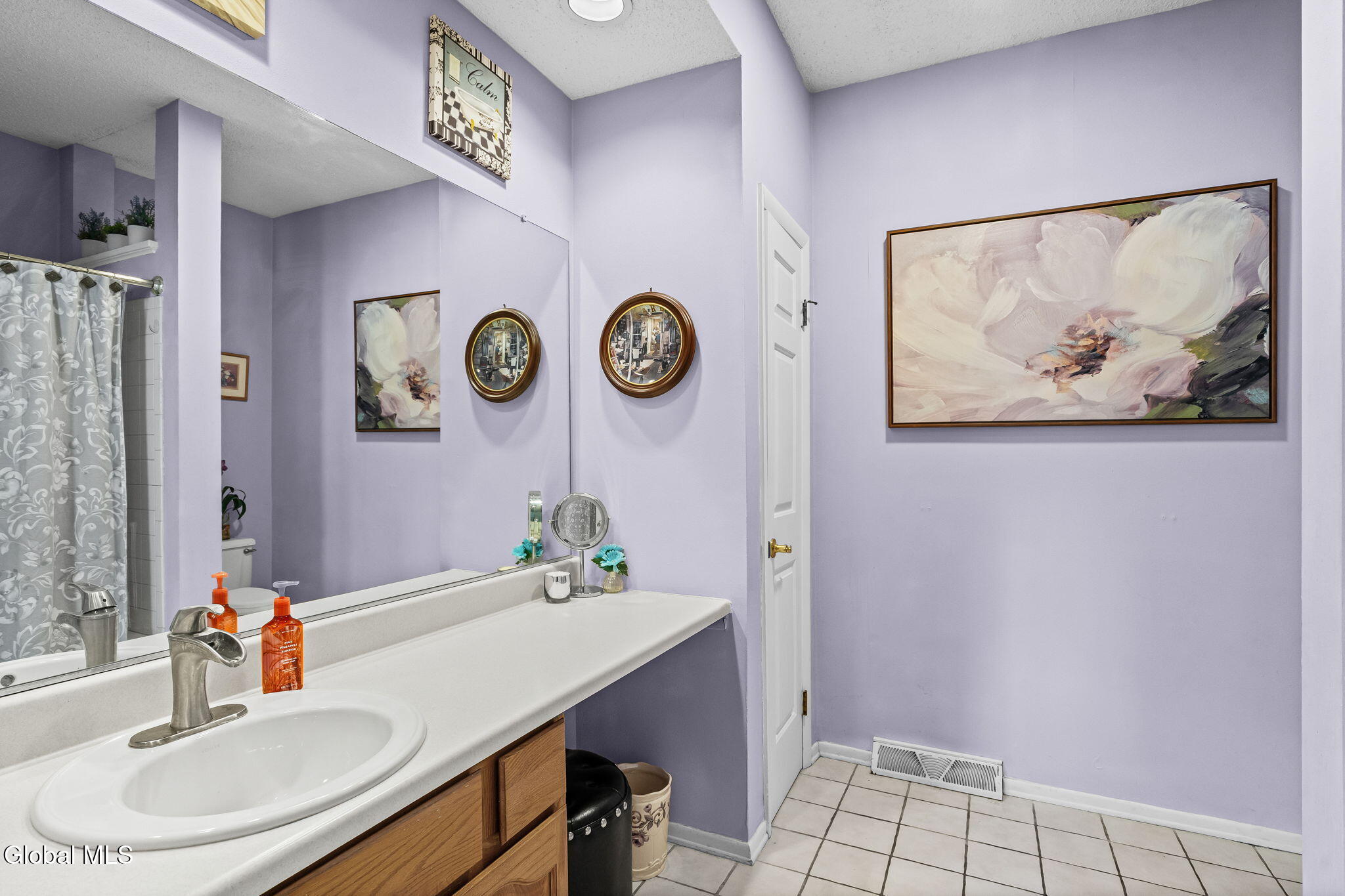 4501 S Foxwood Drive Clifton Park NY 12065