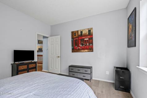 4501 S Foxwood Drive Clifton Park NY 12065