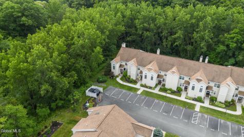 4501 S Foxwood Drive Clifton Park NY 12065