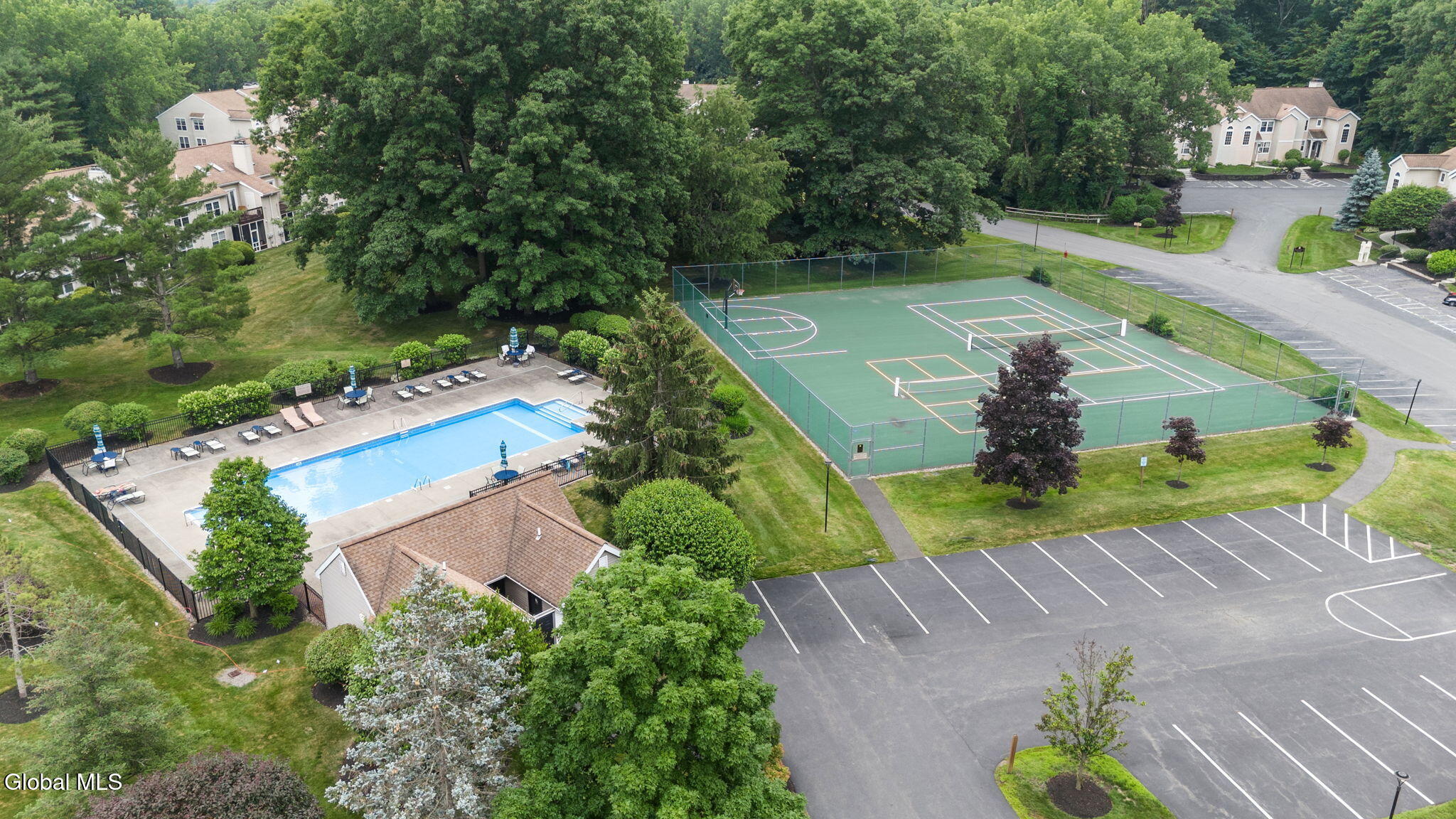 4501 S Foxwood Drive Clifton Park NY 12065