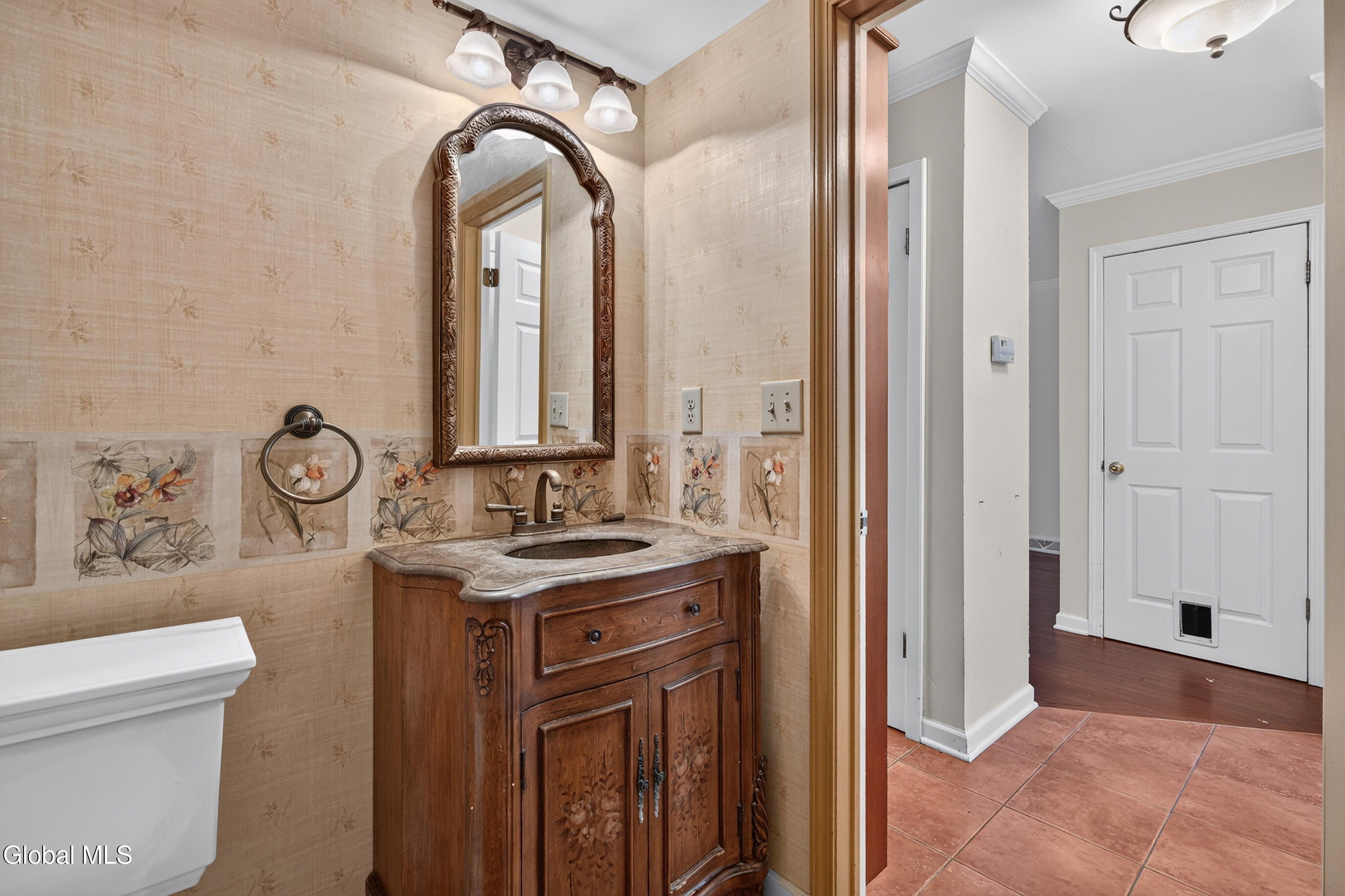 606 Elk Circle Milton NY 12020