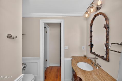 606 Elk Circle Milton NY 12020