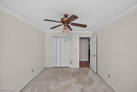 606 Elk Circle Milton NY 12020