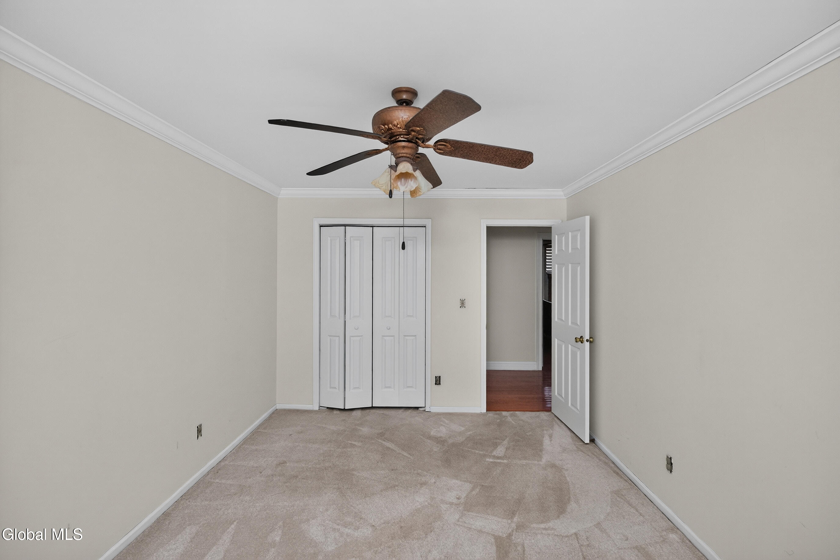 606 Elk Circle Milton NY 12020