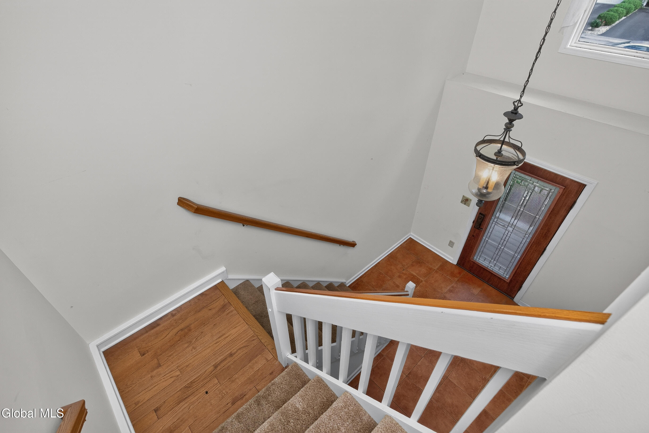 606 Elk Circle Milton NY 12020