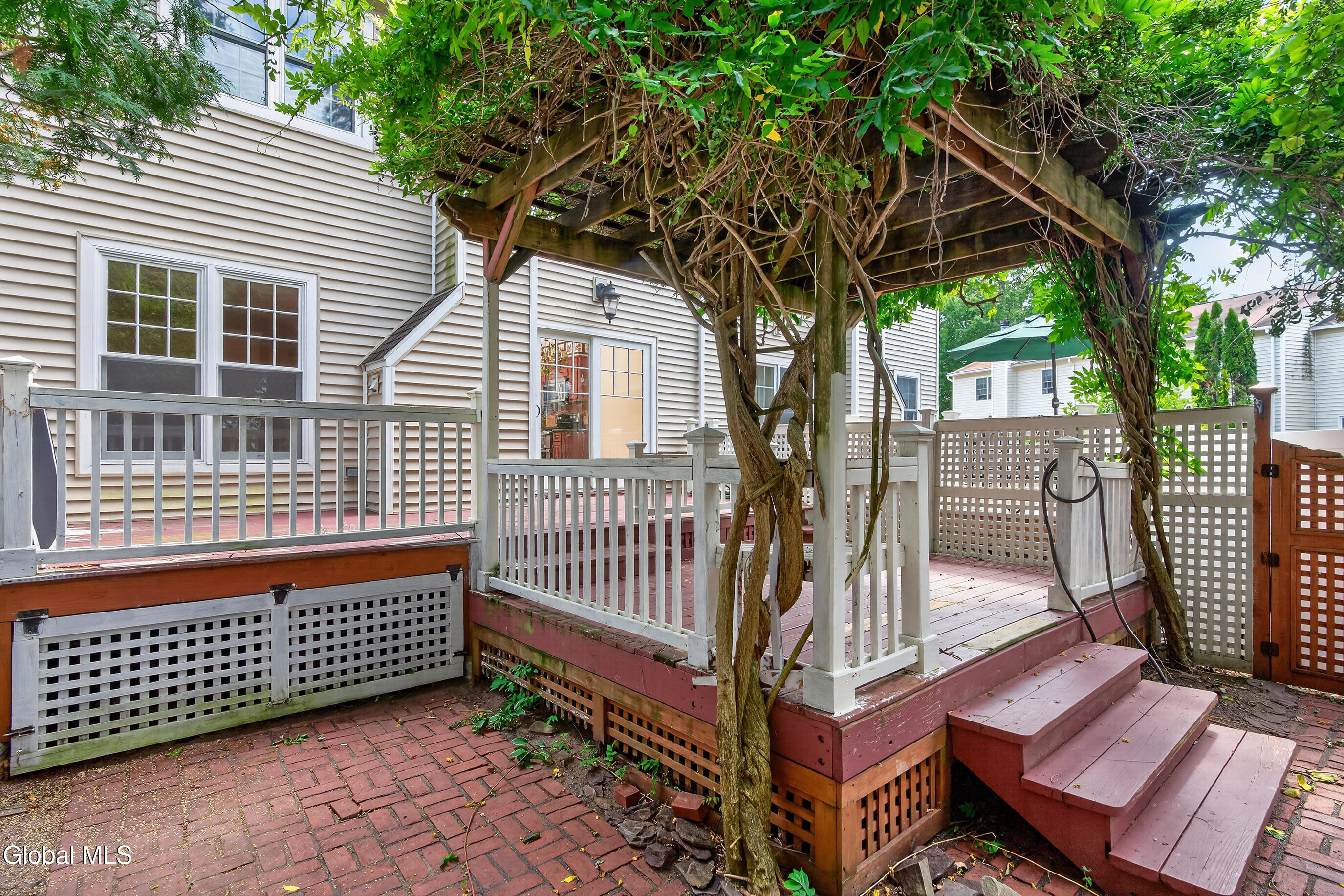 606 Elk Circle Milton NY 12020