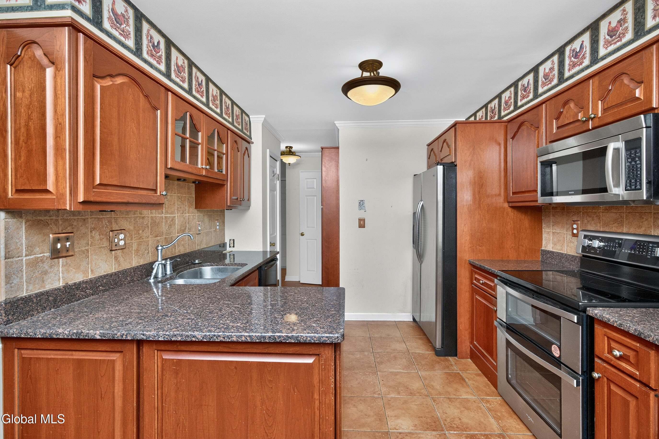 606 Elk Circle Milton NY 12020