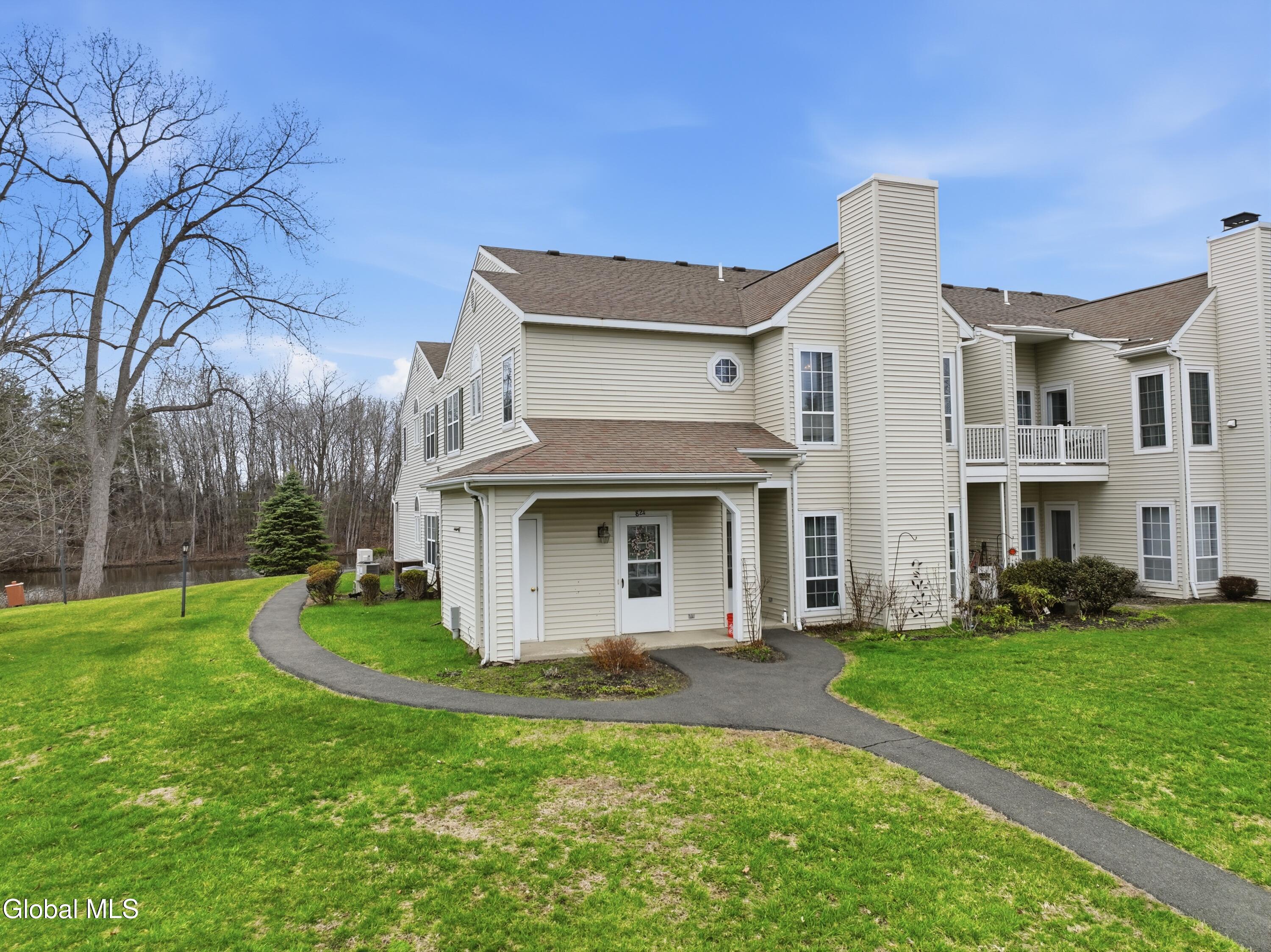 824 Ridge Circle Troy NY 12182