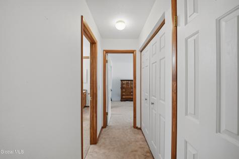 824 Ridge Circle Troy NY 12182