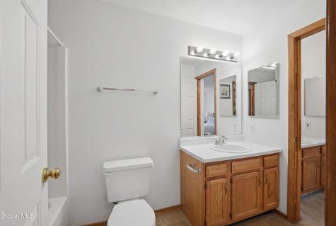 824 Ridge Circle Troy NY 12182