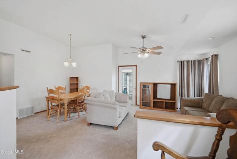 824 Ridge Circle Troy NY 12182