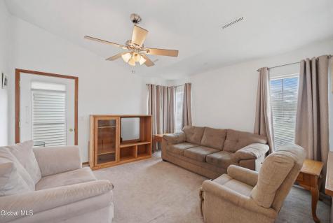 824 Ridge Circle Troy NY 12182