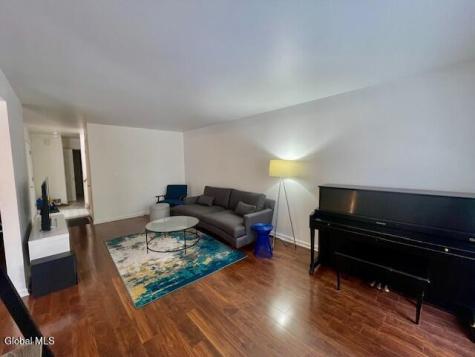 188 Harvard Road Watervliet NY 12189