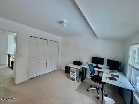 188 Harvard Road Watervliet NY 12189