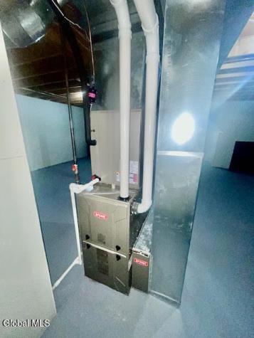 188 Harvard Road Watervliet NY 12189