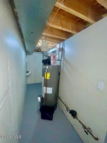 188 Harvard Road Watervliet NY 12189