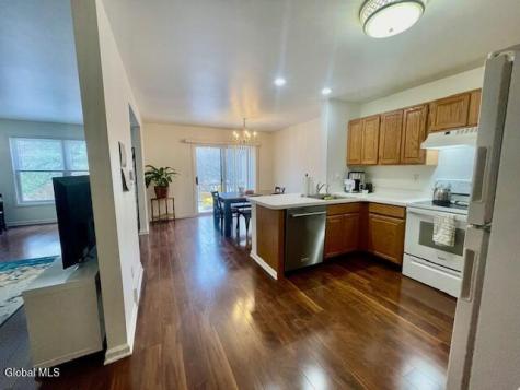 188 Harvard Road Watervliet NY 12189