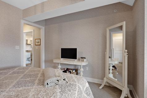 46 Union Avenue Saratoga Springs NY 12866