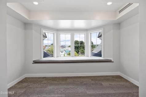 46 Union Avenue Saratoga Springs NY 12866