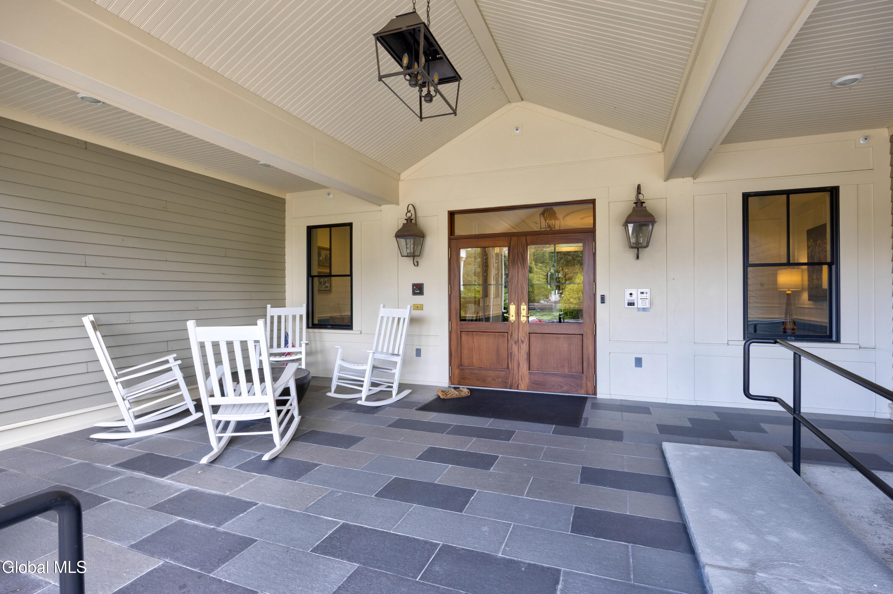 46 Union Avenue Saratoga Springs NY 12866