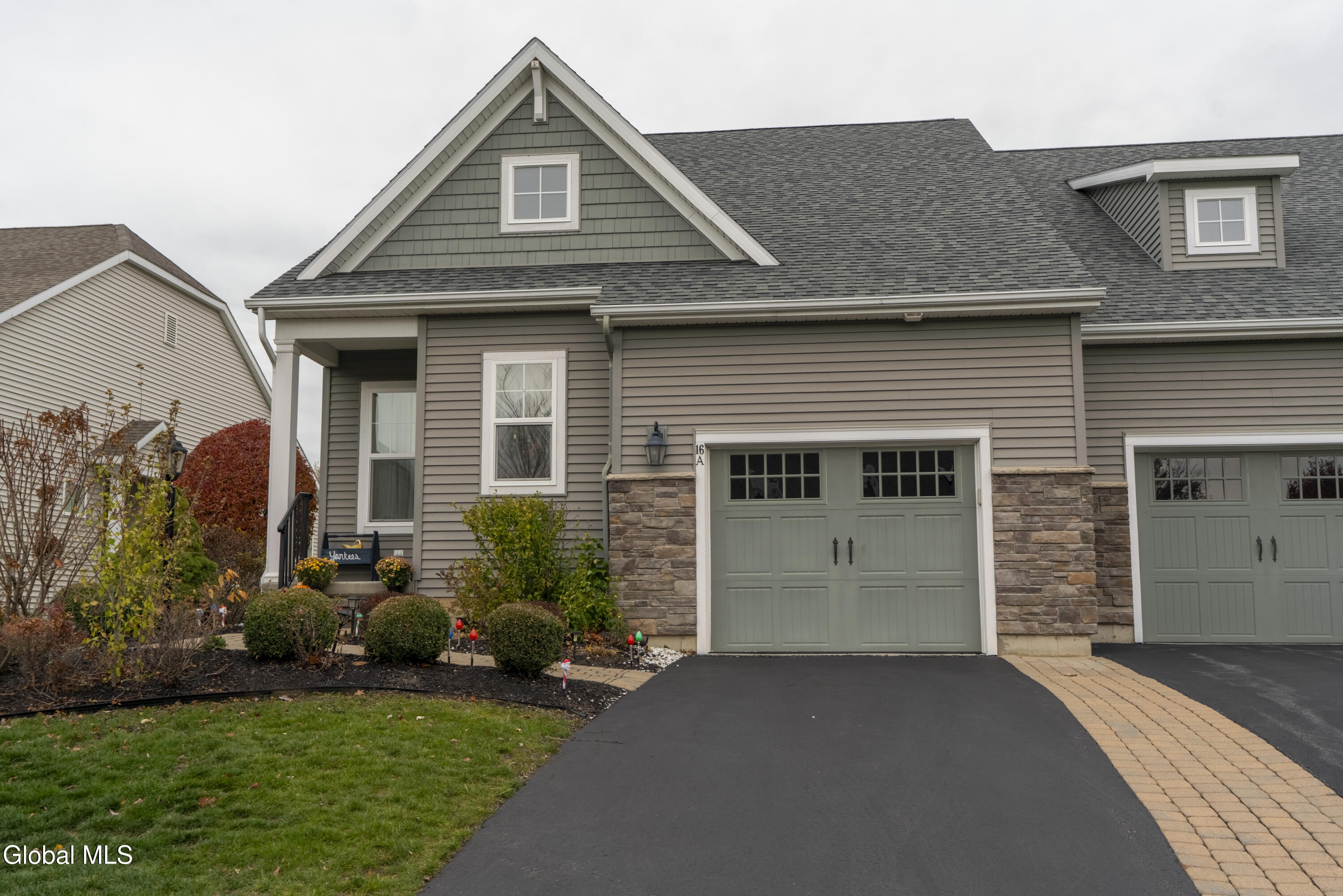 16A Winchester Place Mechanicville NY 12118