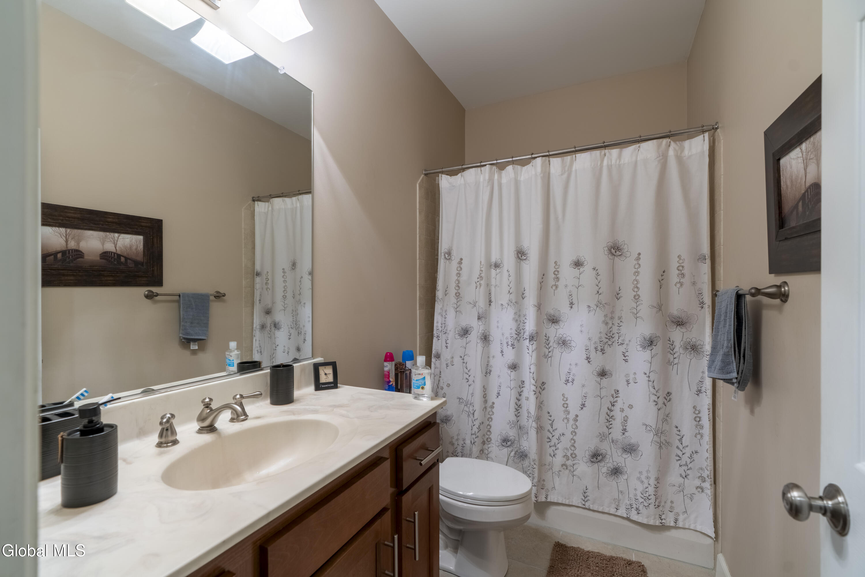16A Winchester Place Mechanicville NY 12118