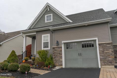 16A Winchester Place Mechanicville NY 12118